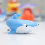 Float, Spray, and Squeeze Finding Fish Bath Toys