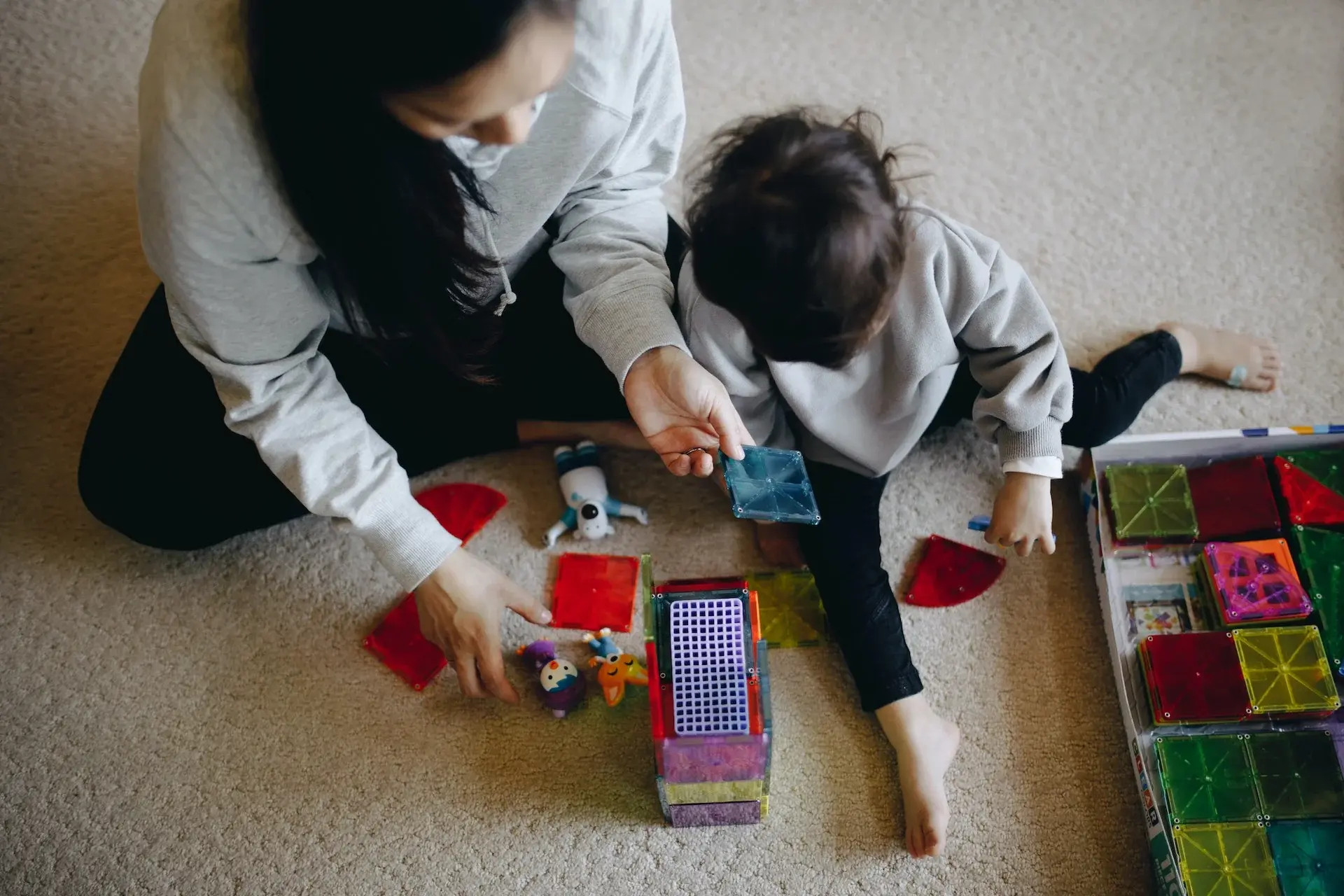 The Power of Magnetic Building Toys: Unleashing Creativity and Cognitive Development